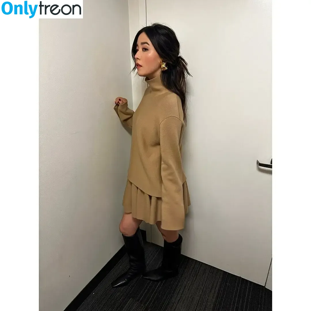 Maya Erskine nude photo #0008 (mayaerskine)
