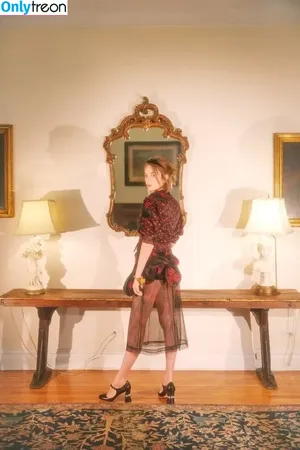 Maya Hawke / maya_hawke / neohawk2 nude photo #0608
