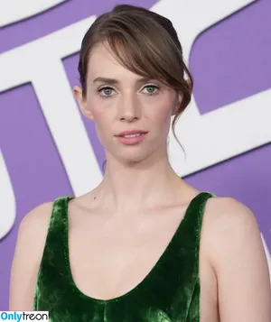 Maya Hawke / maya_hawke / neohawk2 nude photo #0700