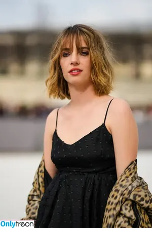 Maya Hawke / maya_hawke / neohawk2 nude photo #0762
