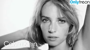 Maya Hawke / maya_hawke фото голая #0946