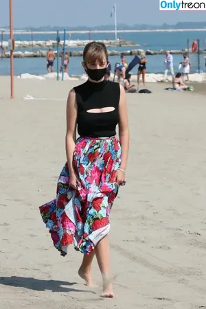 Maya Hawke / maya_hawke / neohawk2 nude photo #1060