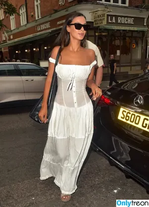 Maya Jama / mayajama nude photo #1077
