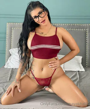 Mayakhalifa / miakhalifa фото голая #0241