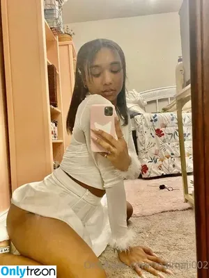 mayalamillla / maisvault nude photo #0001