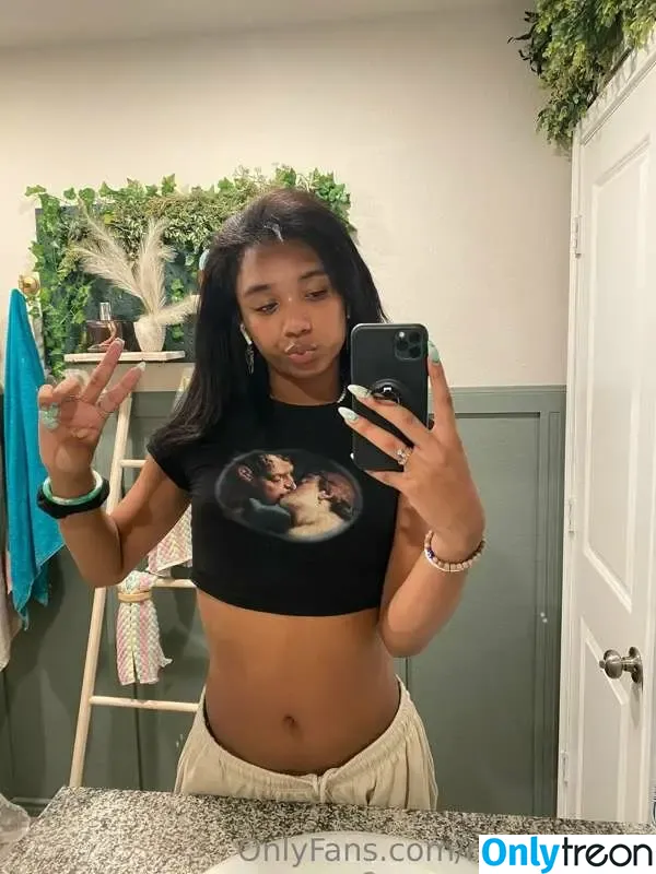 mayalamillla nude photo #0026 (maisvault)