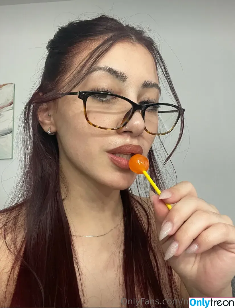mayaraaee nude photo #0100 (isaswan11 / maya / mayaraeee)