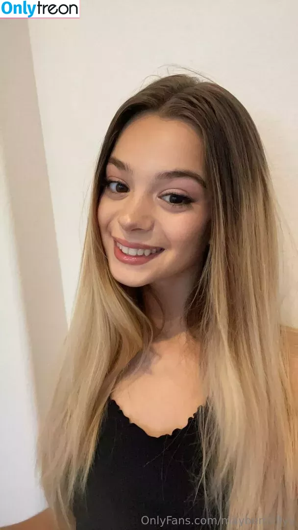 maybemollyy nude photo #0237 (Molly Little / maybemollyyy)