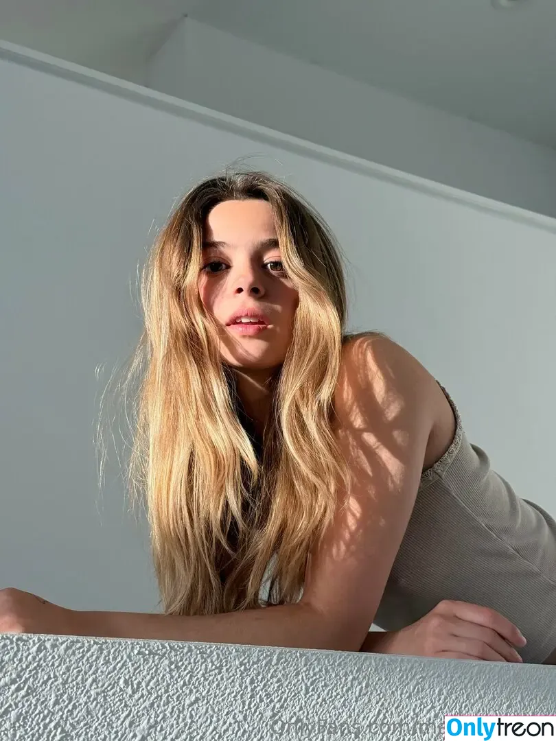 maybemollyy nude photo #0799 (Molly Little / maybemollyyy)