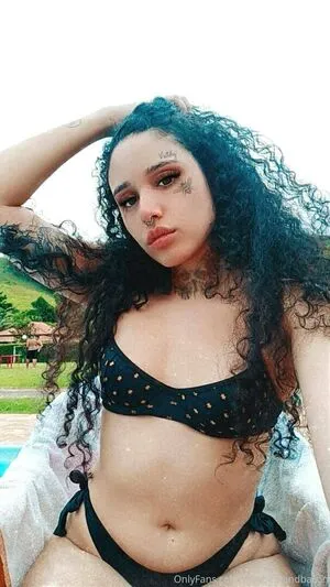 mayhemandbacon / sabathicc / vanessa.trindadeh nude photo #0038