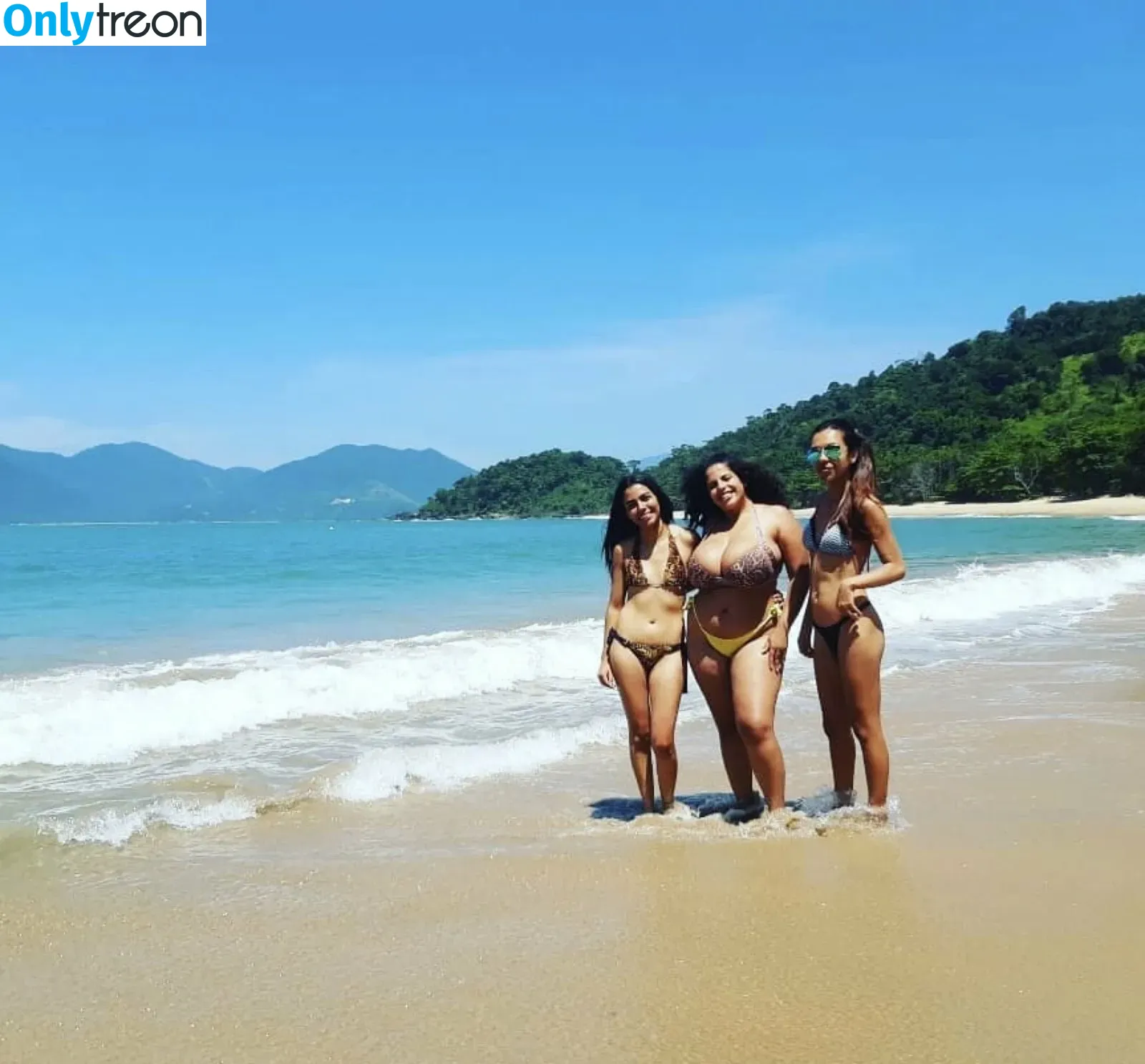 Mayla Coimbra голая photo #0120 (maylacoimbra)