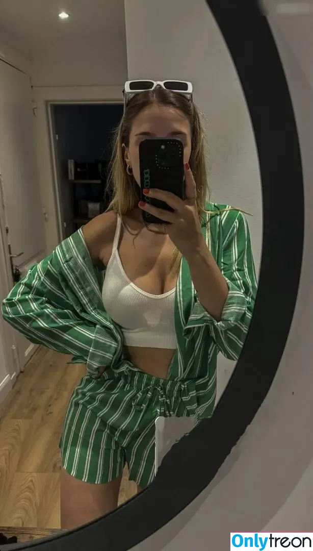 Mayo Dee nude photo #0070 (mayo_dee)