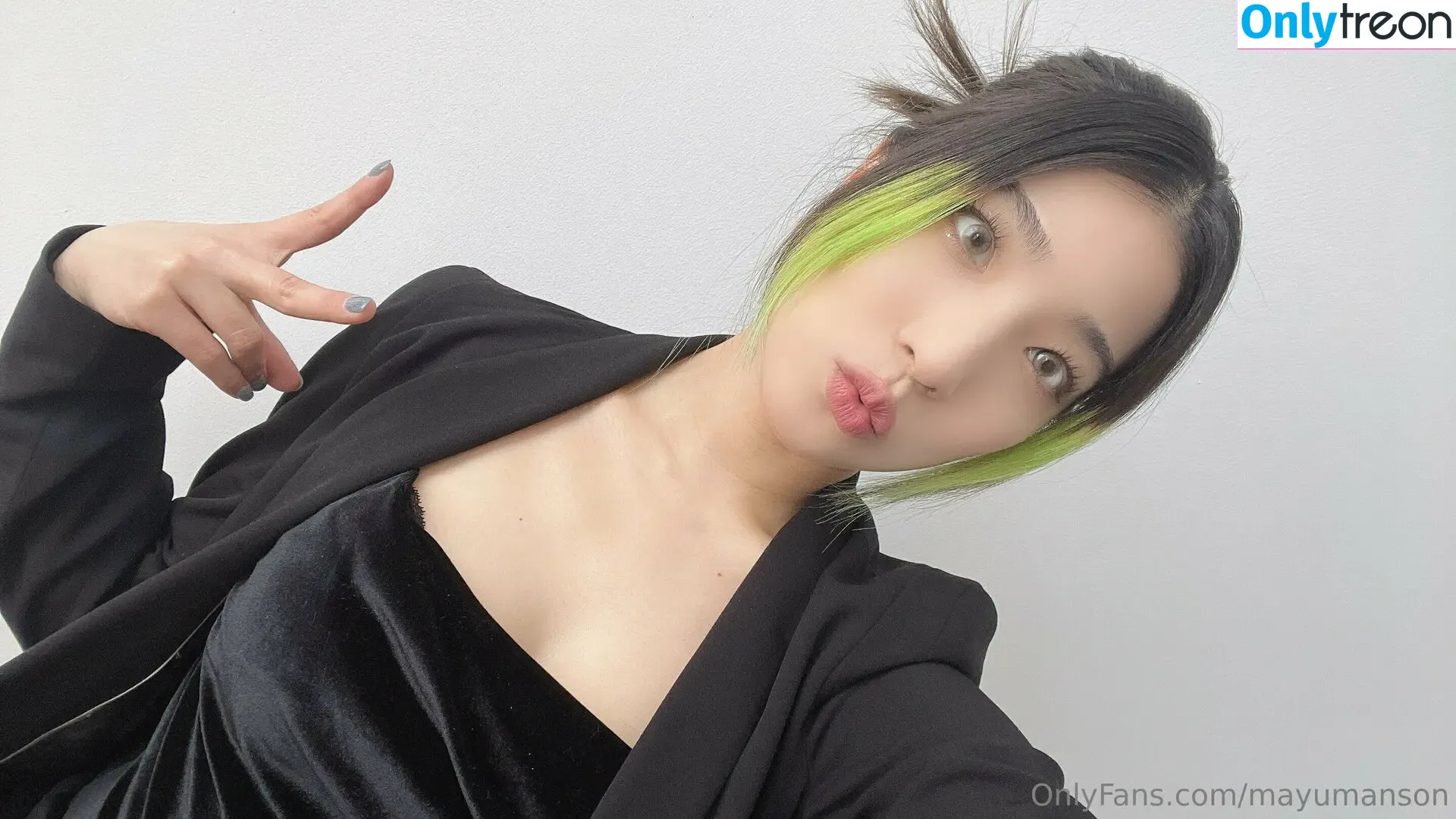 mayumanson nude photo #0058 (mayumanson)