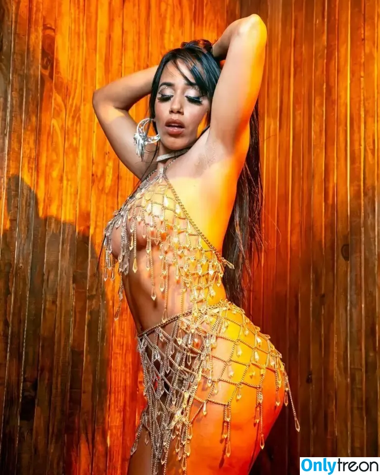 MC Naninha nude photo #0021 (eumcnaninhaa / mcnaninharj / naninhabucetabandida)