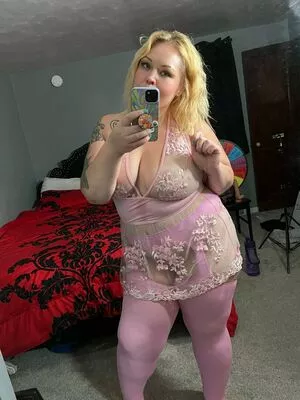 mcjigglezzz / mcjigglezz nude photo #0014