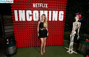 Mckenna Grace / mckennagrace / mckennagraceful nude photo #0151