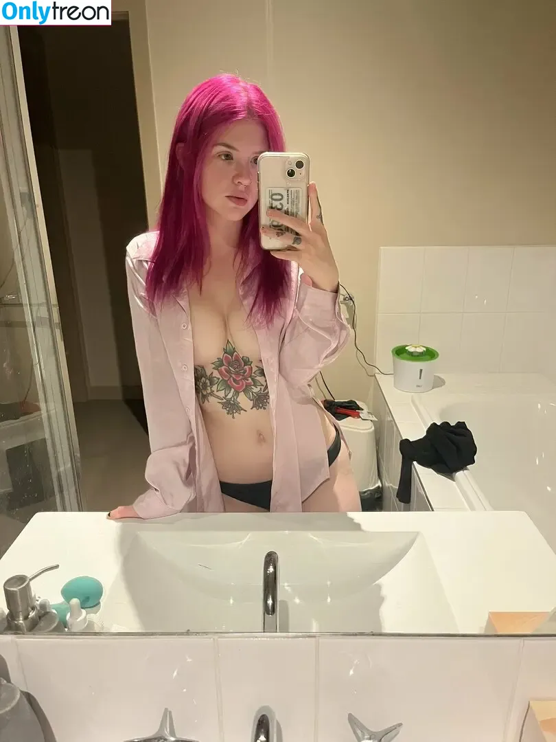 Meaganwtf nude photo #0007 (sexxytowwifey8990)