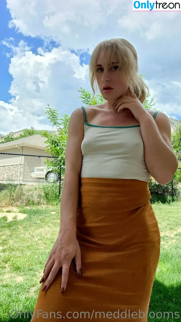 meddleblooms nude photo #0114 (minnablooms)