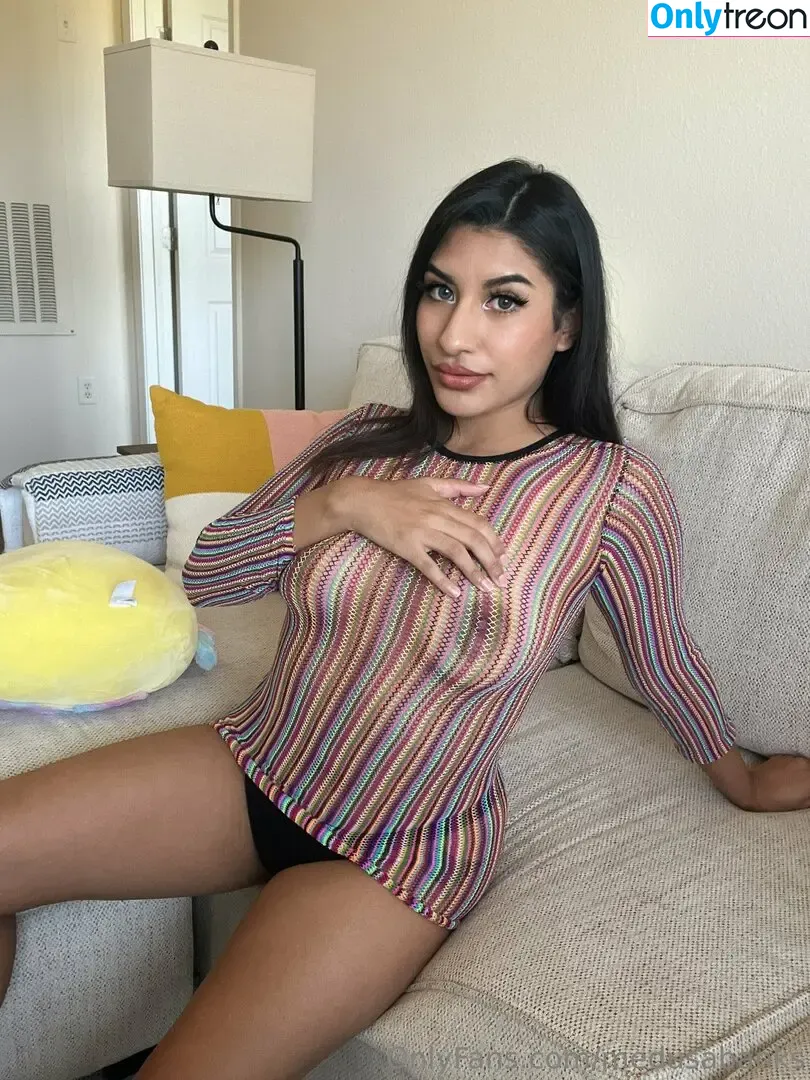 medusabanks nude photo #0312 (medusabanks)