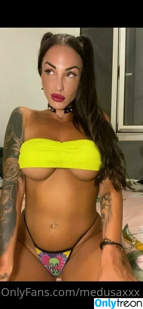 Medusaxxx nude photo #0038 (Medusa / medussa_xx)