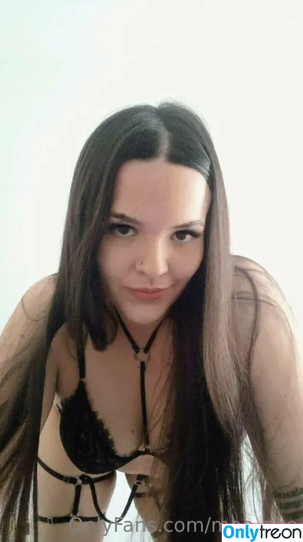 mee_zee nude photo #0069 (mee_zee)