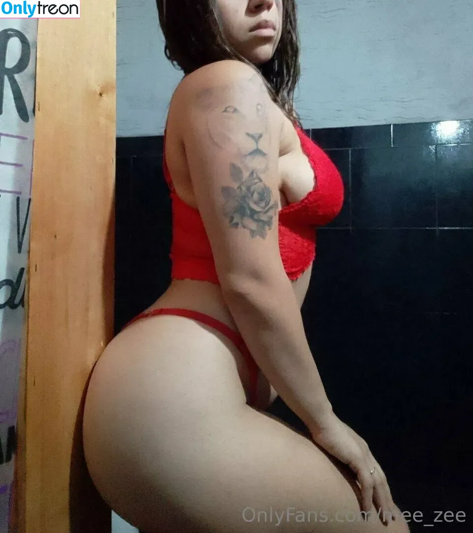 mee_zee nude photo #0176 (mee_zee)