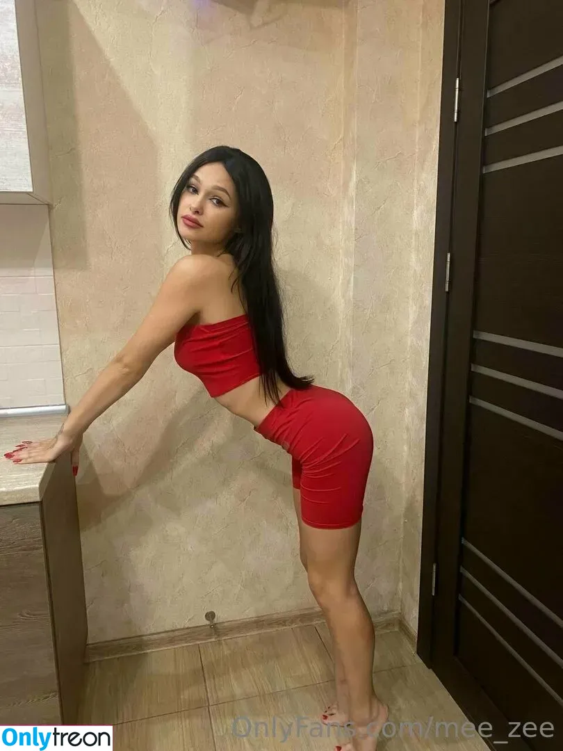 mee_zee nude photo #0206 (mee_zee)