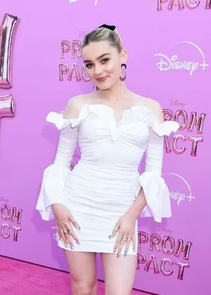 Meg Donnelly / megdonnelly фото голая #0037