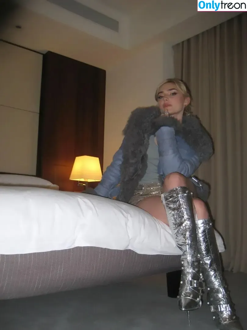 Meg Donnelly nude photo #0125 (megdonnelly)