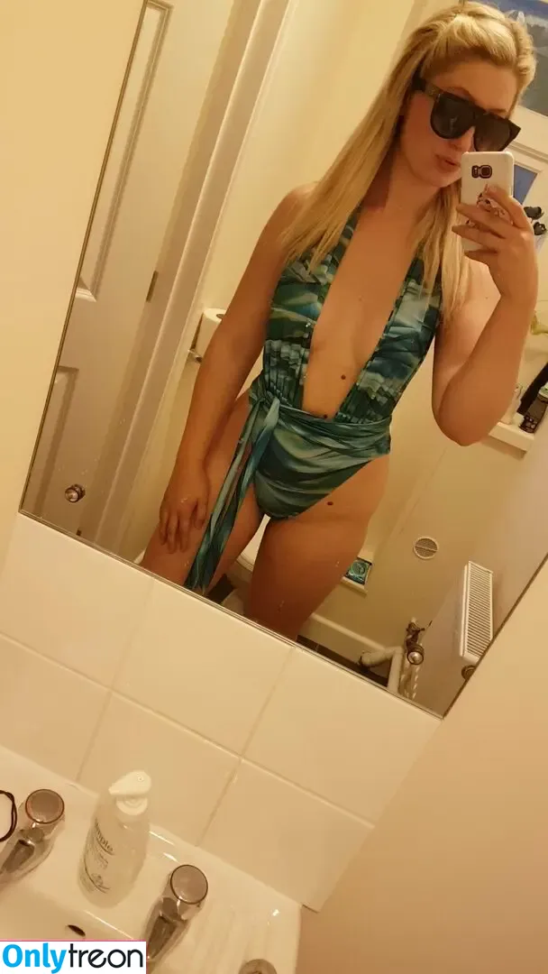 Meg Norto nude photo #0001 (meg1997)