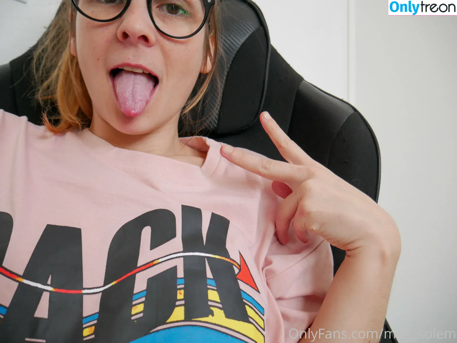 meg_solem nude photo #0175 (megansolem_)