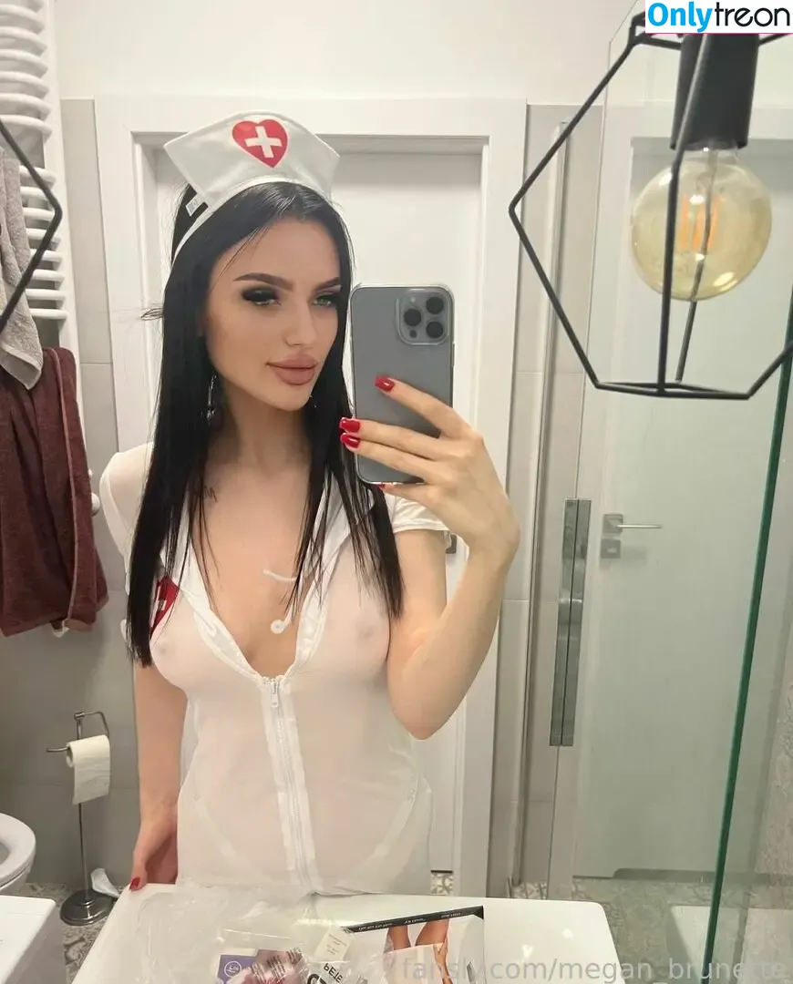 megan_brunette голая photo #0010 (megan_brunette)