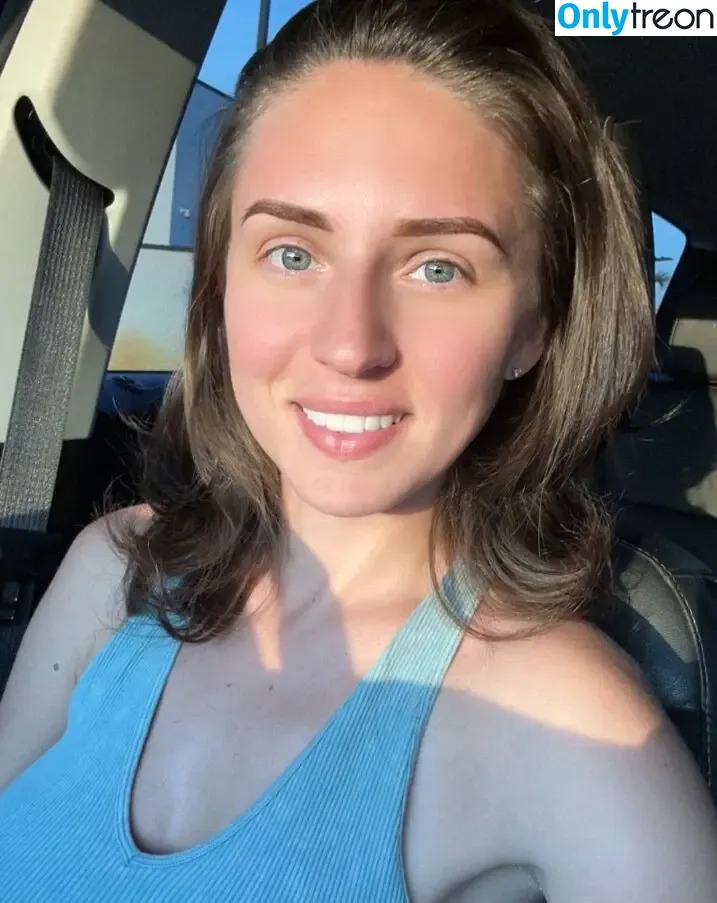 Megan Daydreamer nude photo #0002 (megan_daydreamer / your_daydream)