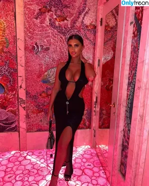 Megan Elwell / kayqueeen / meganelwell / meganelwell_ фото голая #0072