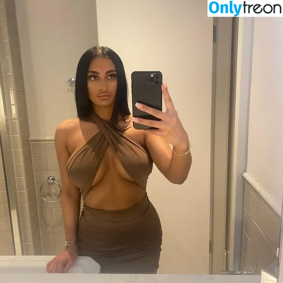 Megan Elwell голая photo #0004 (kayqueeen / meganelwell / meganelwell_)
