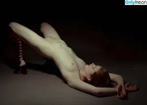 Megan Farmer / Megan_Modelling / meg.modelling / meganfarmer_modelling nude photo #0001