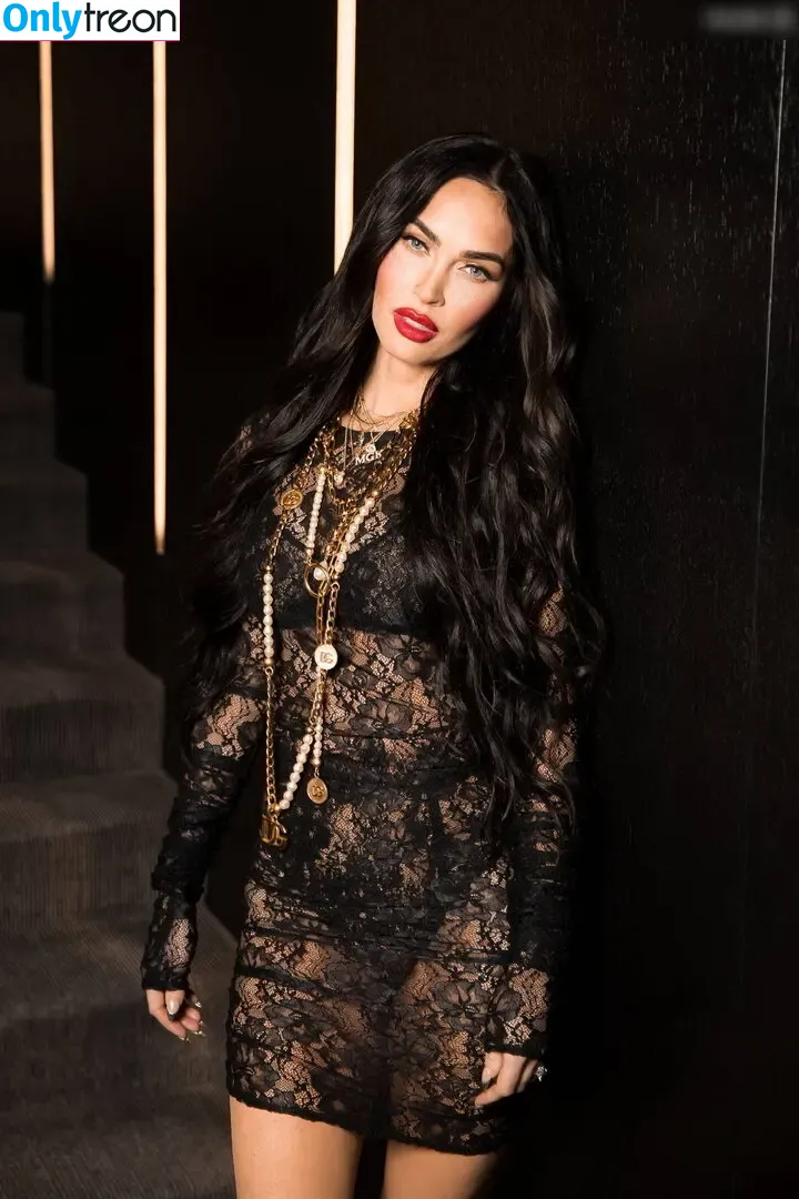 Megan Fox голая photo #2316 (megan.fox / meganfox)
