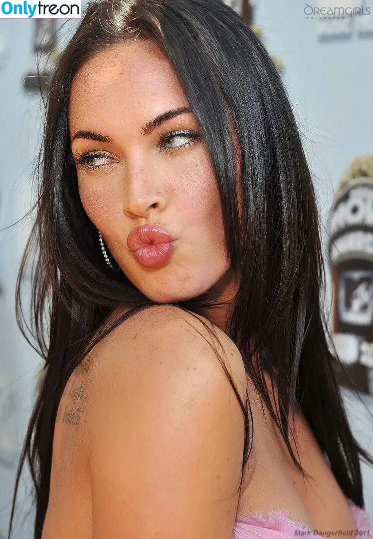 Megan Fox голая photo #2375 (megan.fox / meganfox)