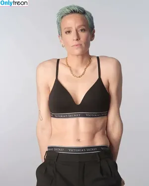 Megan Rapinoe / American soccer player / mrapinoe nude photo #0080