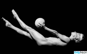 Megan Rapinoe / American soccer player / mrapinoe nude photo #0105