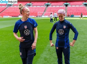 Megan Rapinoe / American soccer player / mrapinoe nude photo #0122
