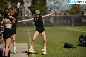 Megan Rapinoe / American soccer player / mrapinoe nude photo #0133