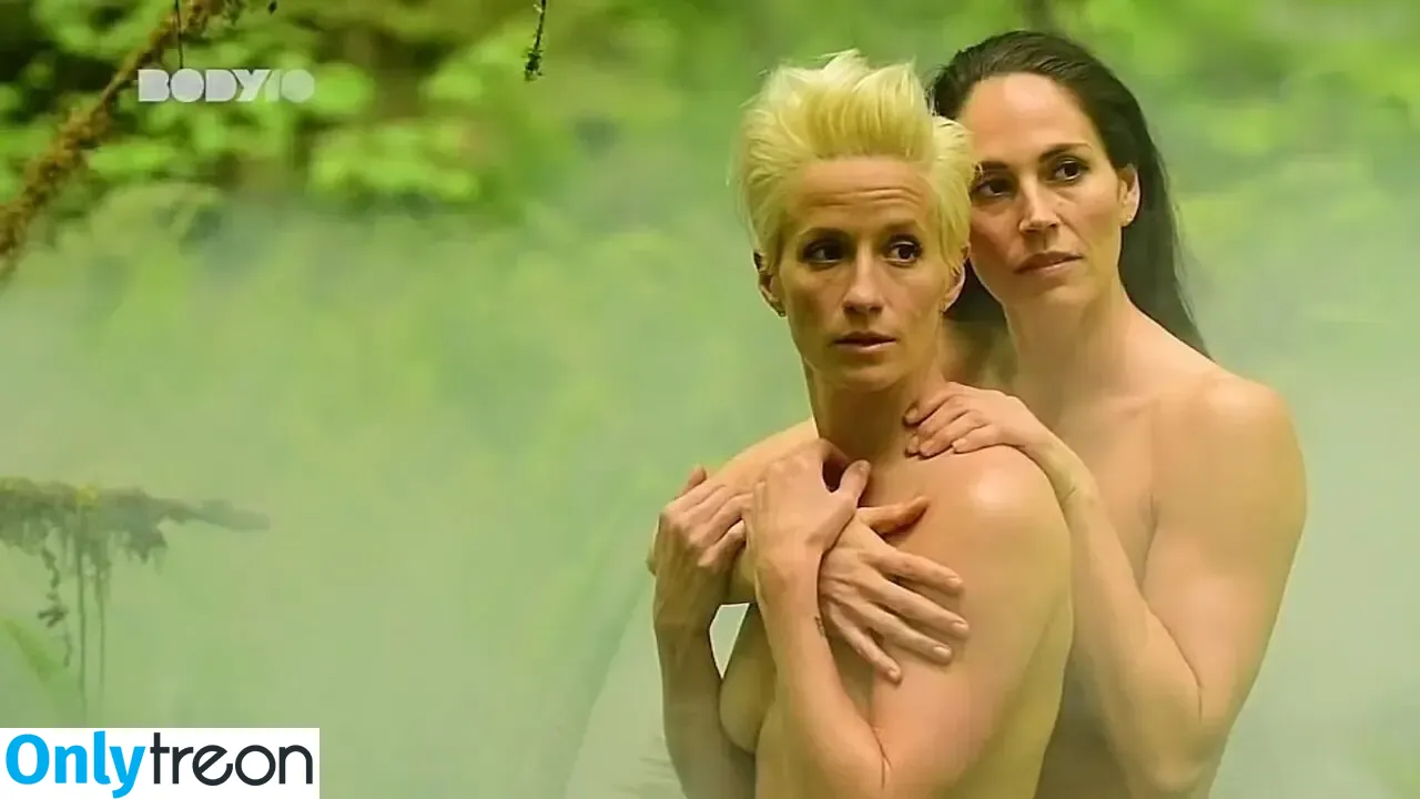 Megan Rapinoe nude photo #0071 (American soccer player / mrapinoe)