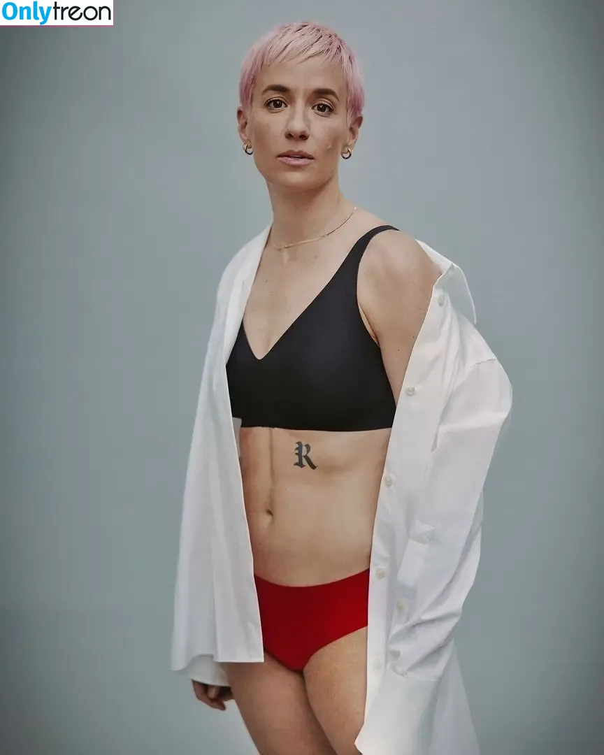 Megan Rapinoe nude photo #0085 (American soccer player / mrapinoe)