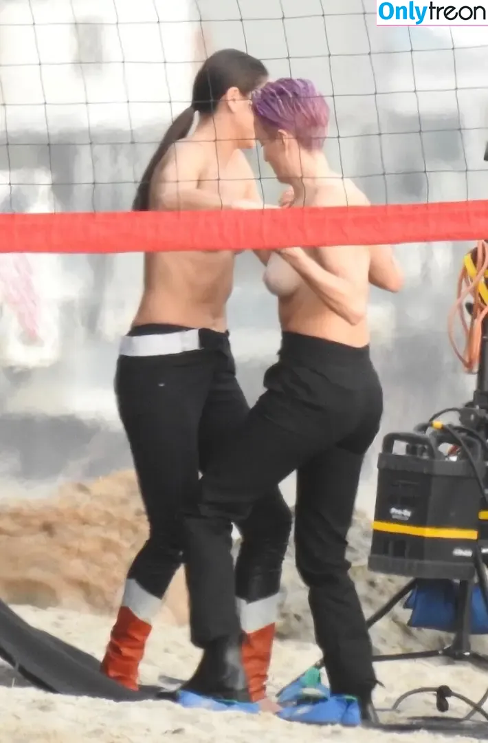 Megan Rapinoe nude photo #0114 (American soccer player / mrapinoe)