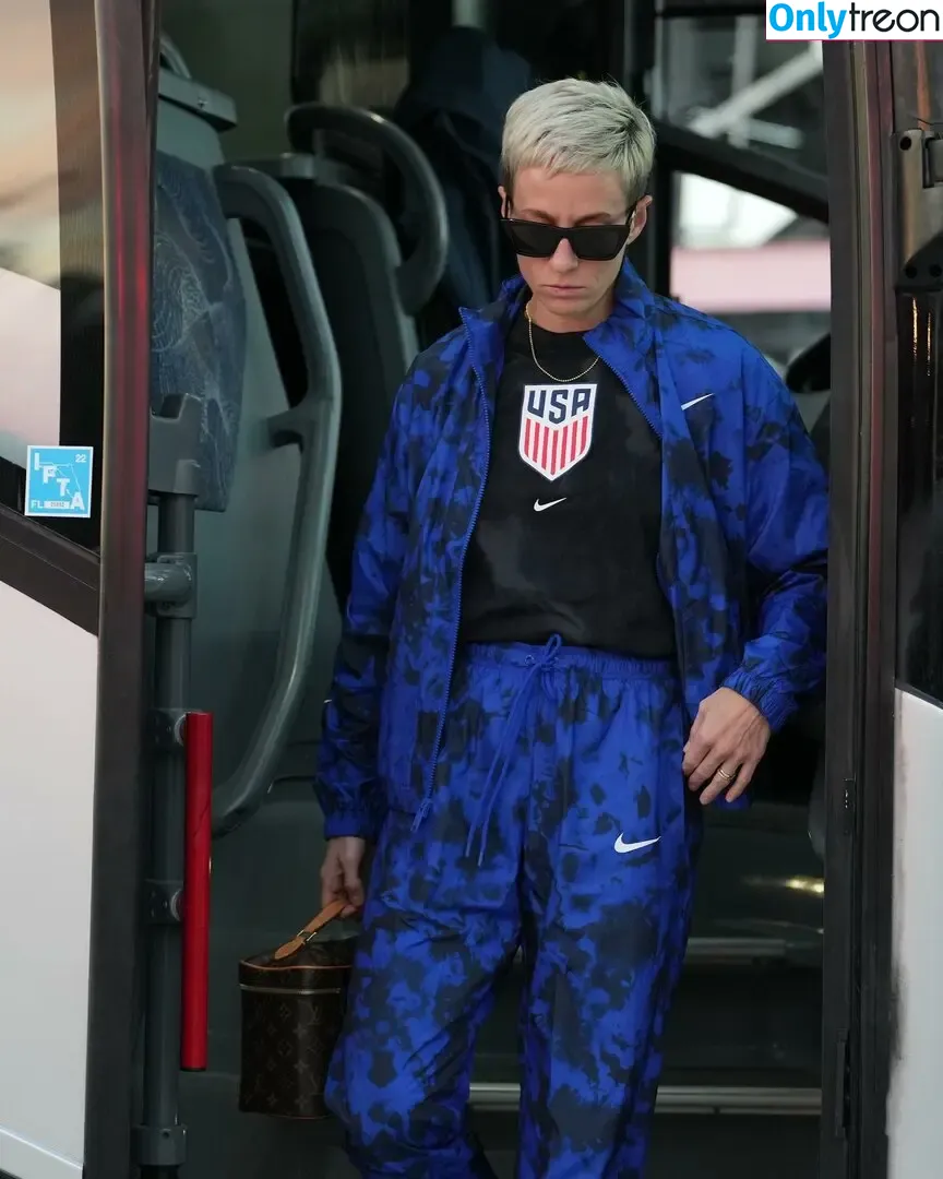 Megan Rapinoe nude photo #0125 (American soccer player / mrapinoe)
