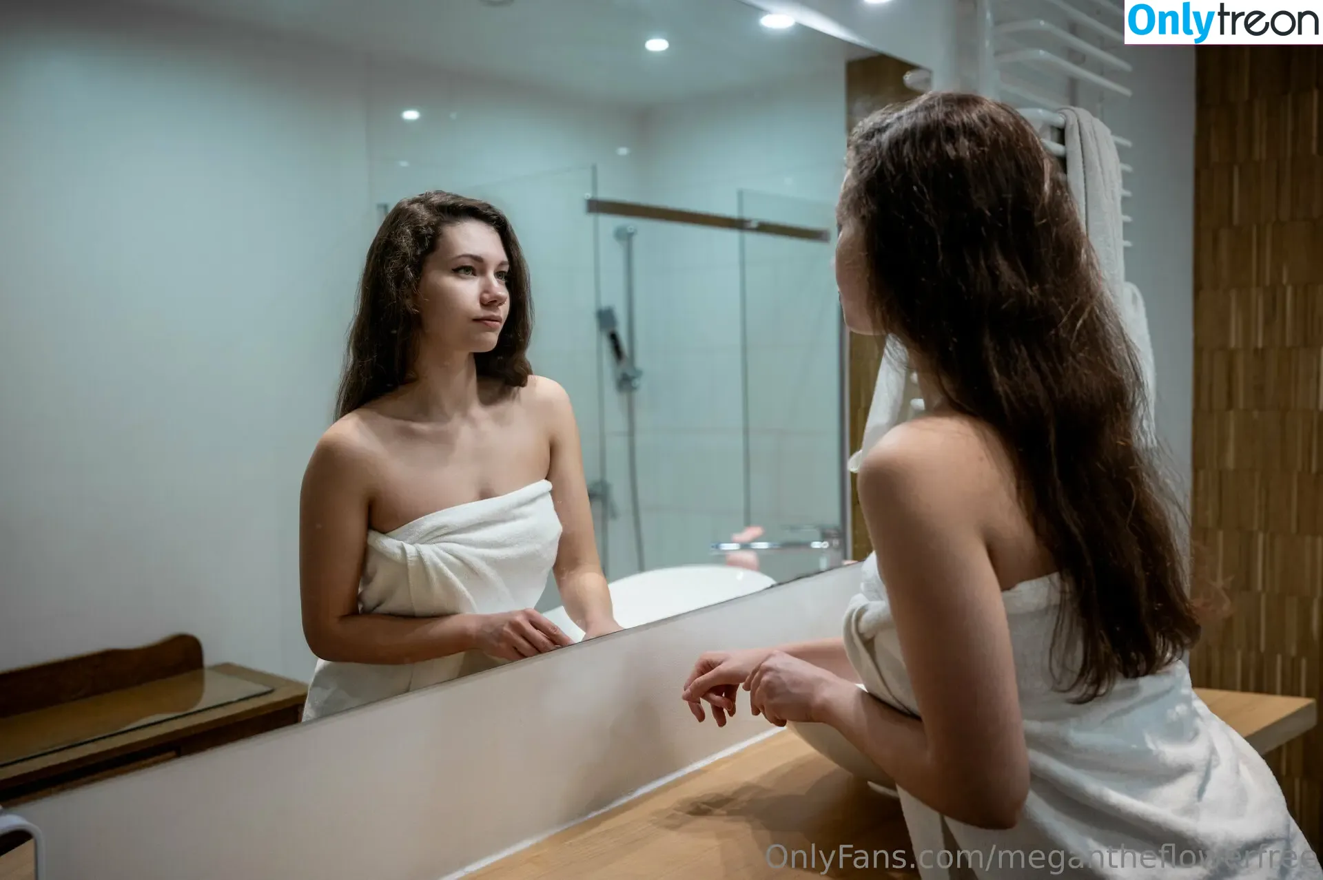 megantheflowerfree nude photo #0029 (megan_the_flower)