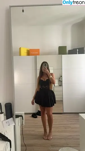  nude photo #0003