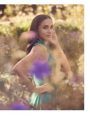 Meghan Markle / sussexroyal nude photo #0016