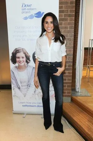 Meghan Markle / sussexroyal nude photo #0028
